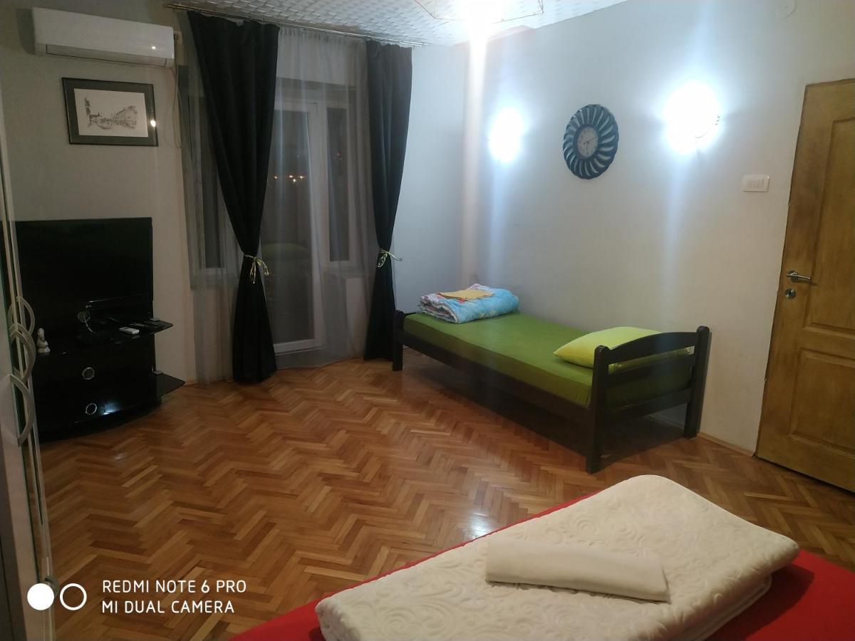 Old Town Podgorica Apartments エクステリア 写真